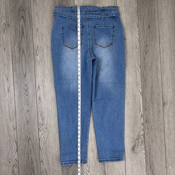 Chelsea & Violet Size 28 High Waist Paper Bag Belted Taper Leg Stretch Mom Jeans - Picture 7 of 14